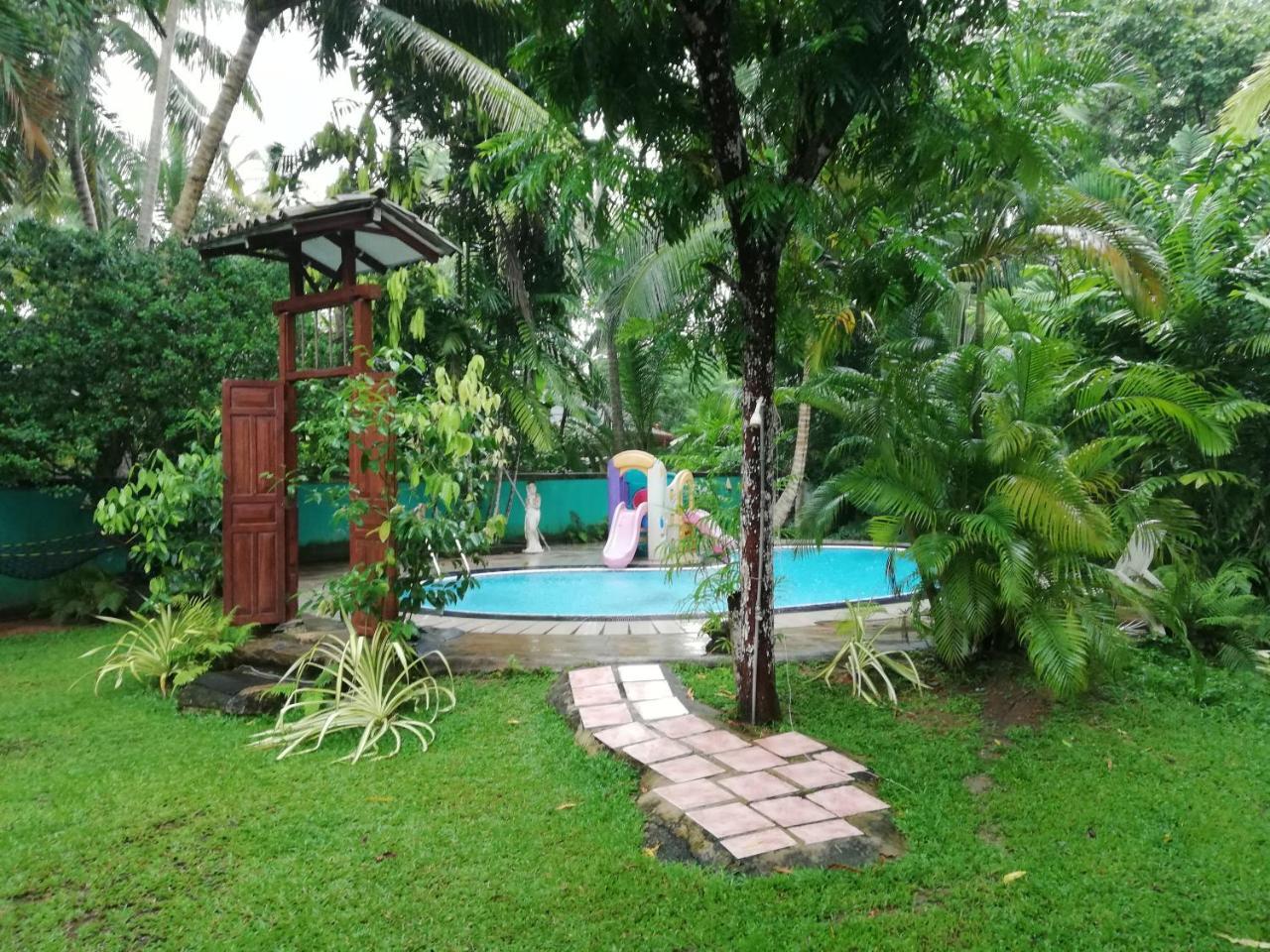 Manik Villa Bentota Luaran gambar