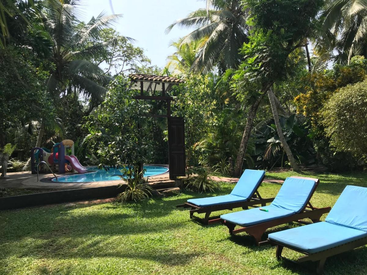 Manik Villa Bentota Luaran gambar