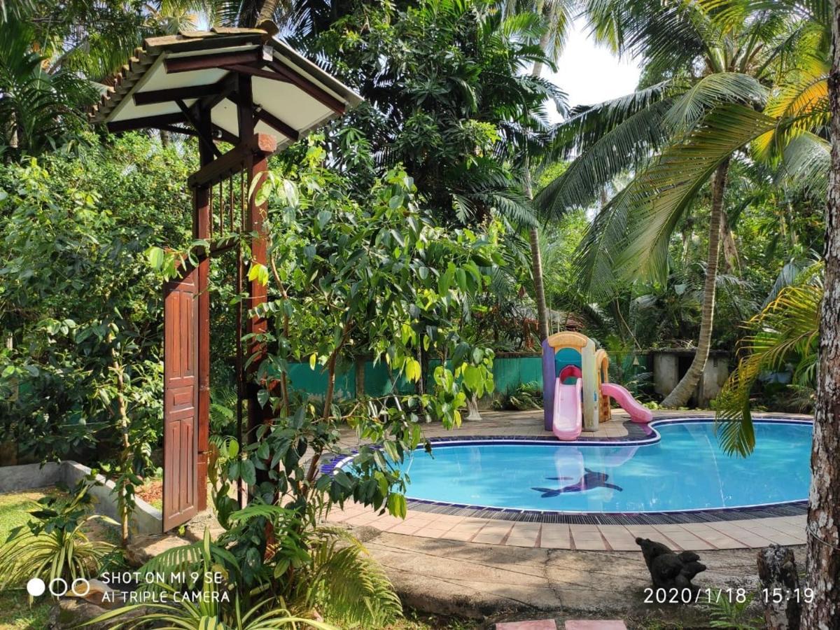 Manik Villa Bentota Luaran gambar